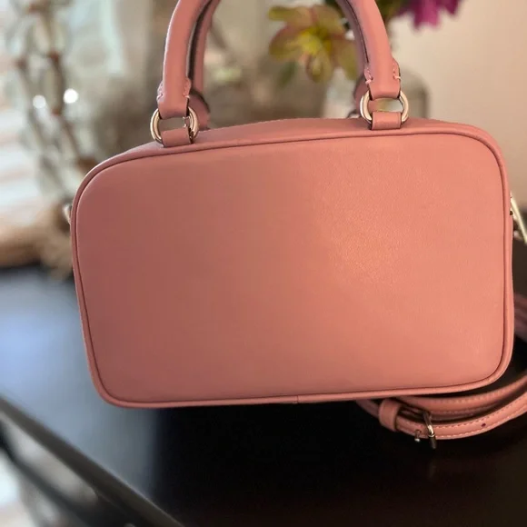 Coach Lavender Floral Appliqué Satchel 💜 🌼 Brand New from Coach with Tags - Picture 4 of 11